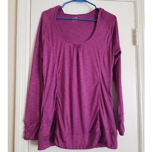 🌻B1G2📚C9 by Champion long sleeve workout top